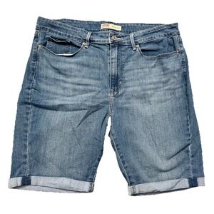 Signature by Levi Strauss  ladies denim Bermuda shorts cuffed size 16/W33 cotton